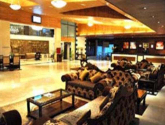 The Victoria Grand Hotel & Spa Касаули Екстериор снимка